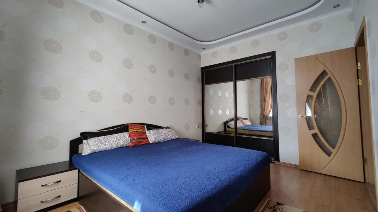 Appartamento Stefan Cel Mare 64 Chişinău Esterno foto